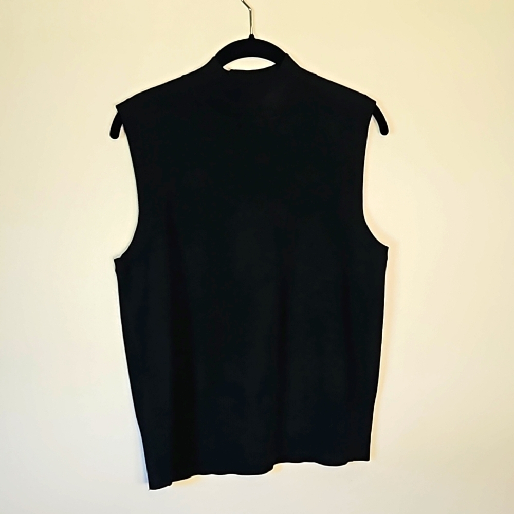 Judith Hart Black Silk Blend Sleeveless Mock Turtleneck Large